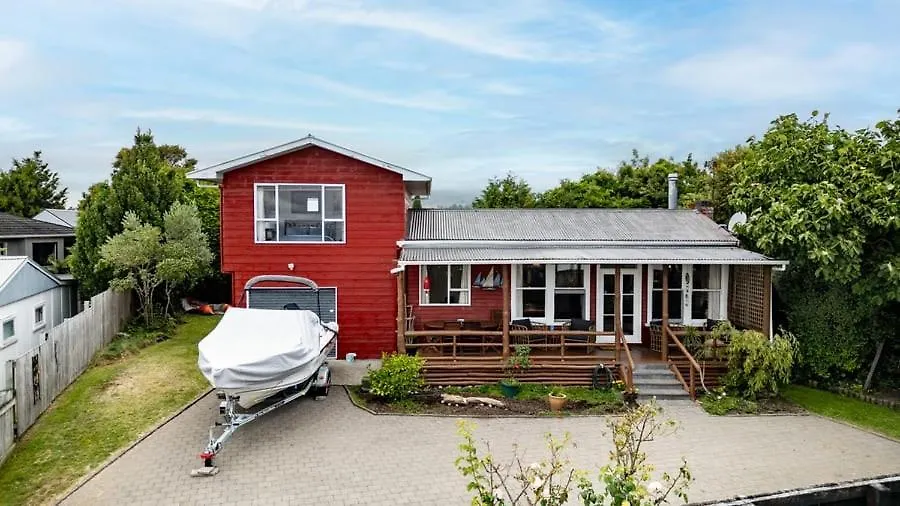 Holiday home Hilltop Getaway Taupo